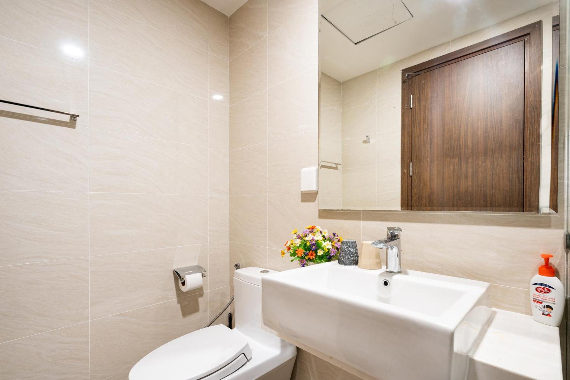 Căn hộ Saigon Royal- Stylist Aparments - High Floor - Hana Apart 16 *